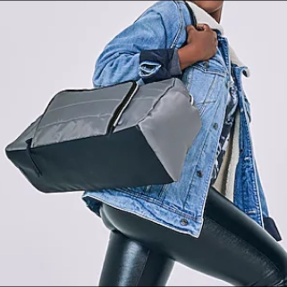 DSW Gray and Black Travel Bag